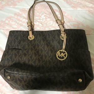 Michael Kors Tote